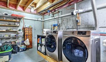 21 Browning Dr, Charlestown, RI 02813