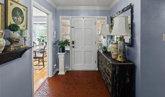 3838 Omega St, Alton, IL 62002