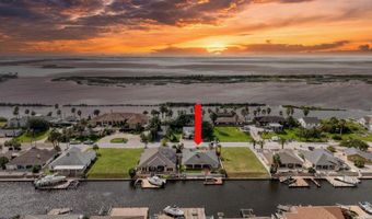 950 Bay St, Aransas Pass, TX 78336