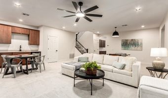 940 W MACAW Dr, Chandler, AZ 85286