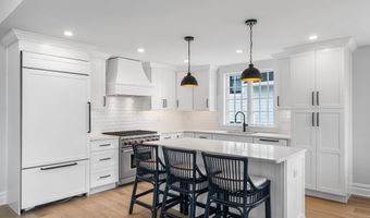 5961 Ocean Dr Dr, Avalon, NJ 08202
