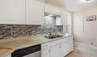 326 3rd St, Ashland, OH 44805