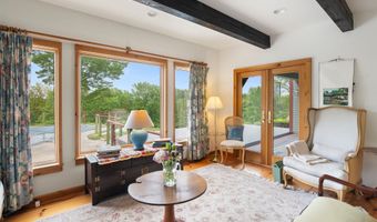 104 Juniper Ridge Rd, Brattleboro, VT 05301