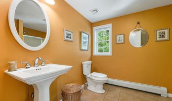 54 Liberty Ln, Barrington, NH 03825