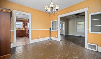 136 Lincoln St, Amherst, OH 44001