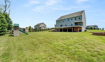 35 Gina Dr, Allentown, NJ 08501