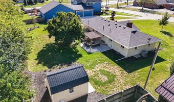 713 17th Ave SW, Altoona, IA 50009