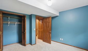 8681 144th Street Ct, Apple Valley, MN 55124