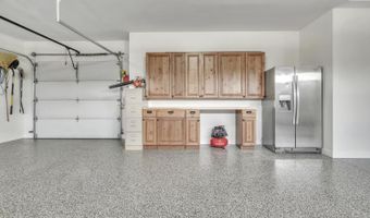 994 Emerald Hills Dr S, Arnolds Park, IA 51331