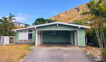 7302 MOKUONE St, Honolulu, HI 96825