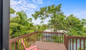 44-279 Kaneohe Bay Dr B, Kaneohe, HI 96744