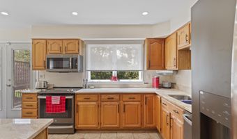 626 N PAYNE St, Alexandria, VA 22314