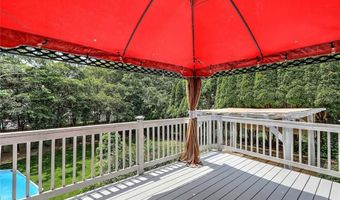 135 Foote St, Barrington, RI 02806