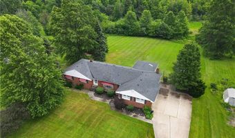 136 N Chillicothe Rd, Aurora, OH 44202