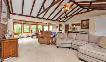 7 Swartout Pl, Amityville, NY 11701