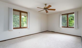 7290 Wingeier Ave SE, Alto, MI 49302