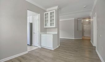 20901 CEDARPOST Sq 101, Ashburn, VA 20147
