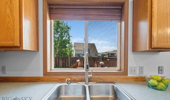 704 Mayfair Dr, Belgrade, MT 59714