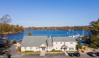 1755 Robinhood Rd, Annapolis, MD 21401