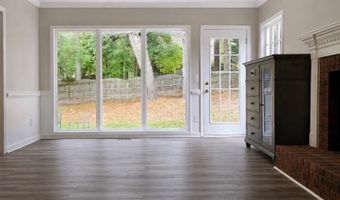 6116 Braidwood Ln NW, Acworth, GA 30101
