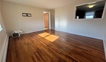 70 Carroll Ave 507, Newport, RI 02840