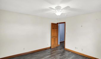 6686 Woodcrest Dr, Avon, IN 46123