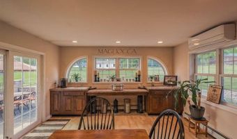 109 Golf Course Rd, Amsterdam, NY 12010