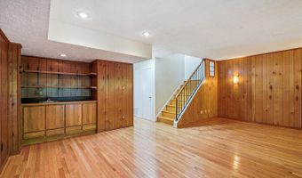 4720 DEER RUN Ct, Alexandria, VA 22306