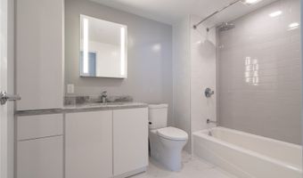 987 Queen St 2512, Honolulu, HI 96814
