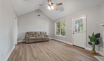 322 Country Lane Dr, Alma, AR 72921
