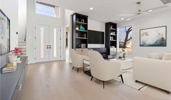 727 NE 2nd St, Bentonville, AR 72712