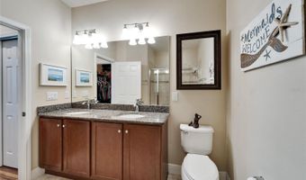 5422 SUNSET FALLS Dr, Apollo Beach, FL 33572