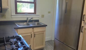 18 Avon Pl, Athens, OH 45701