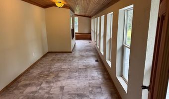 304 Grace, Aurora, NE 68818