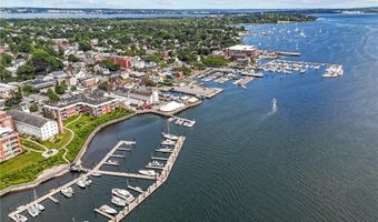 341 Thames St 103, Bristol, RI 02809
