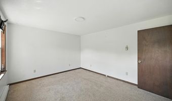 2 N Broadway, Atkinson, NH 03811