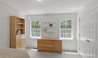 5 Mckinley Dr, Acton, MA 01720