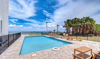 6504 SURFSIDE Blvd 8, Apollo Beach, FL 33572