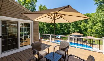 473 Hart St, Bristol, CT 06010