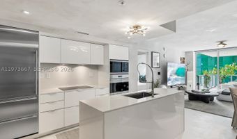 9521 E Bay Harbor Dr 705, Bay Harbor Islands, FL 33154
