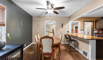 7258 Mackenzie Rd, Affton, MO 63123