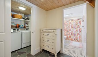 118 Gills Rd, Barnard, VT 05031