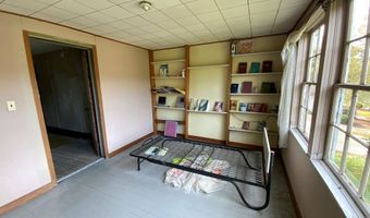 61 Fairview Rd, Andrews, NC 28901