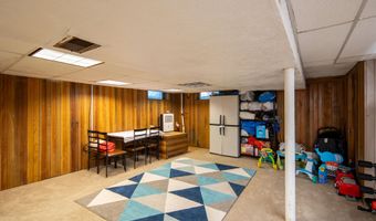 51 Aspen Cir, Albany, NY 12208