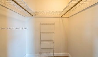 9500 W Bay Harbor Dr 7D, Bay Harbor Islands, FL 33154