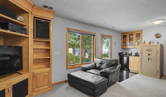 15235 Yellow Pine St NW, Andover, MN 55304