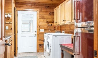 105 Lakewood Dr, Aberdeen, NC 28315