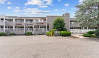 1050 Main St 24, East Greenwich, RI 02818