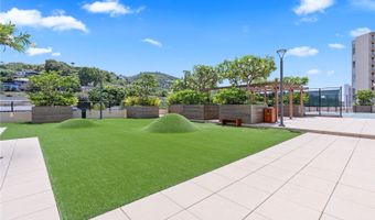 1717 Mott Smith Dr 2904, Honolulu, HI 96822