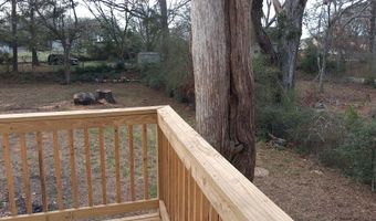 24 Sims St, Barnesville, GA 30204